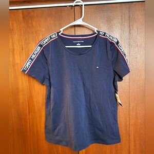 Tommy Hilfiger Side Logo Lounge Tee Shirt Men's Size M. New